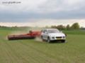 Увеличить, Датский фермер использует Porsche Cayenne как трактор  - Porsche, Cayenne, трактор, курьез, юмор