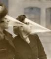 Защитная маска на случай метели (Канада, 1939)
 Увеличить, Самые безумные ретро-изобретения собрали в Сети (фото) - изобретения, ретро, безумства