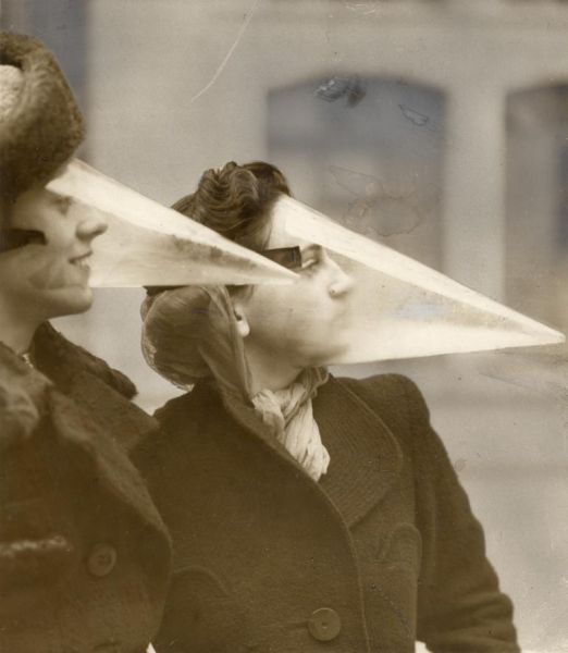 Защитная маска на случай метели (Канада, 1939)
 Увеличить